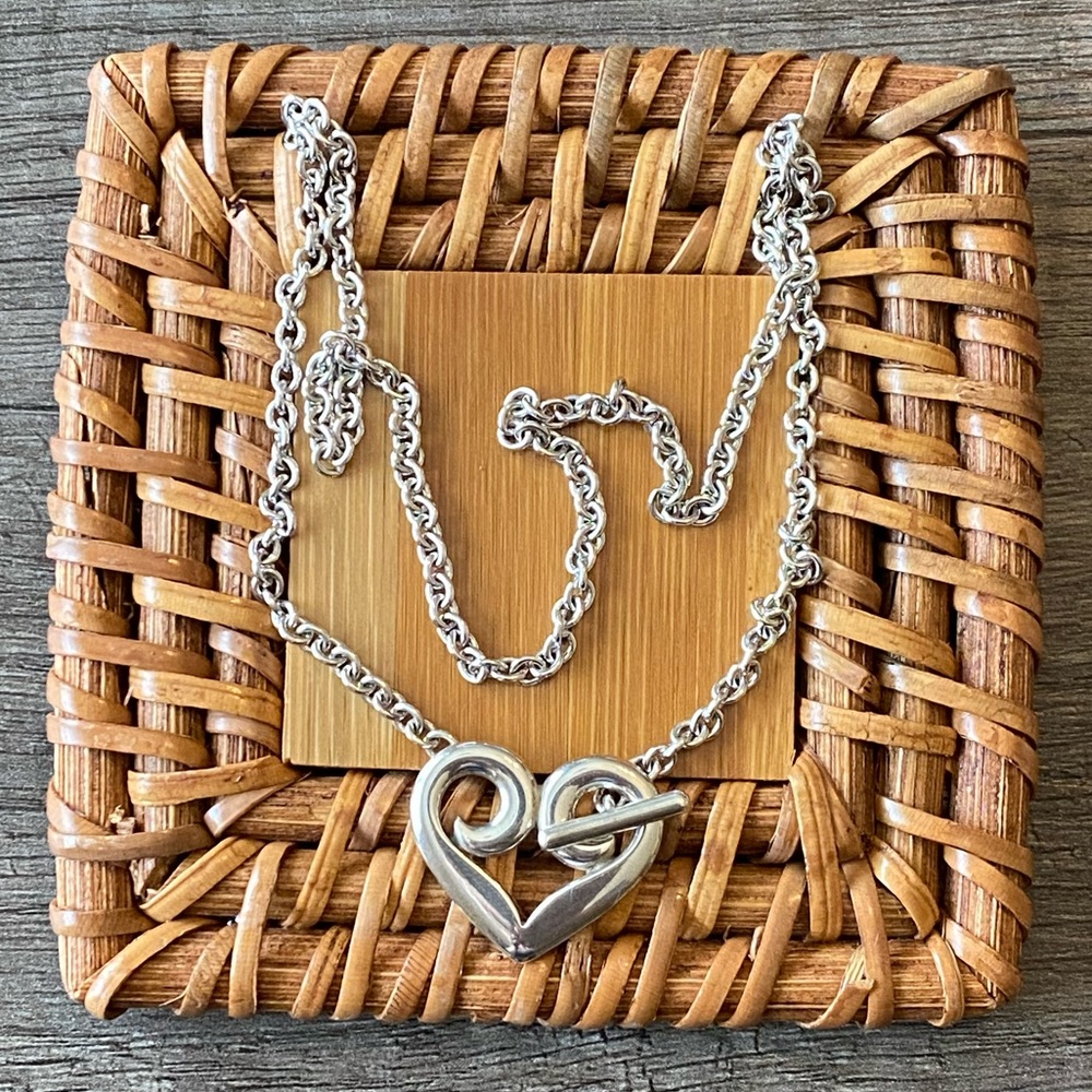 💝RETIRED James Avery Heart Toggle Necklace. - Picture 3 of 4